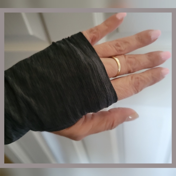 Tunic - Picture 3 of 4